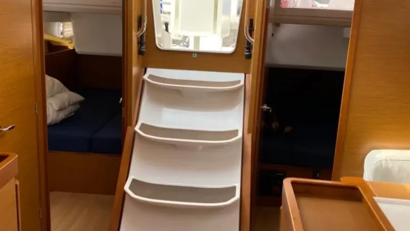 8cf04024f49194038394780e988bbbc1