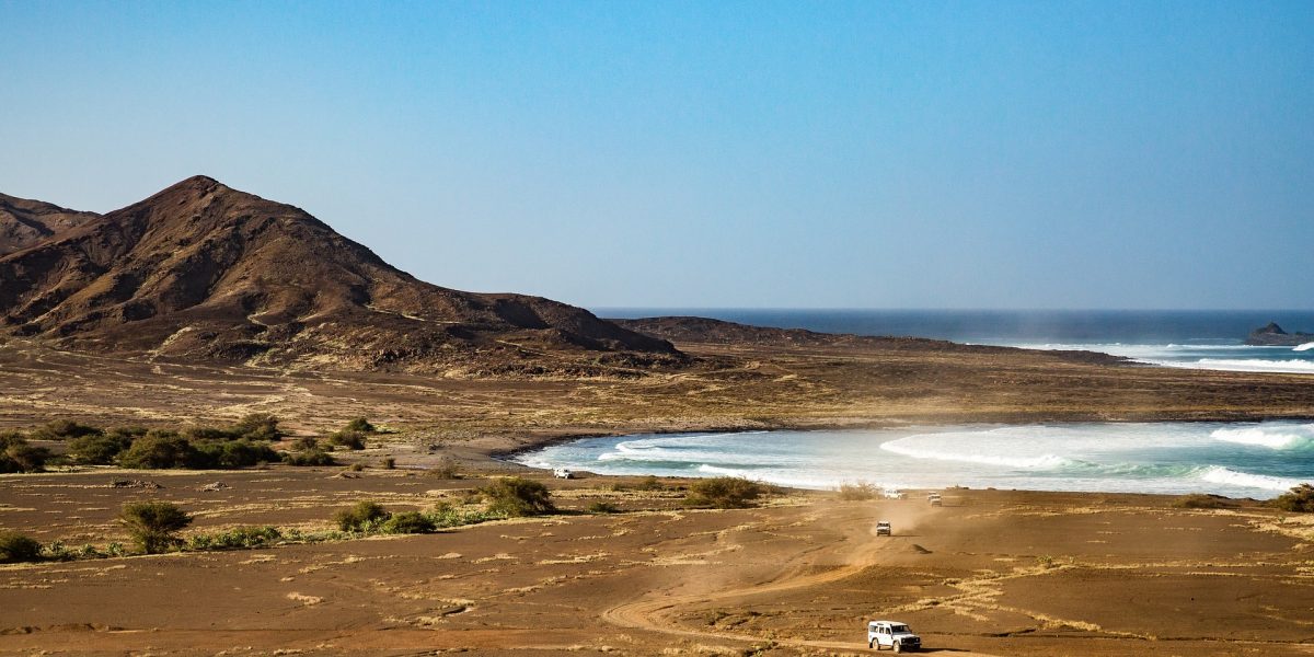 landscape-g04622f541_1920