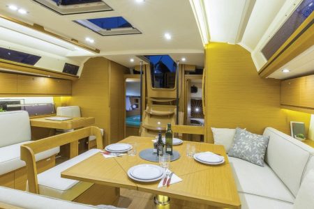 salon_Easy-Resize.com (1)